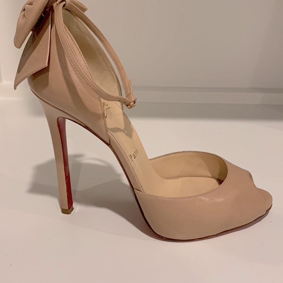 Christian Louboutin nude heels - Picture 10 of 15